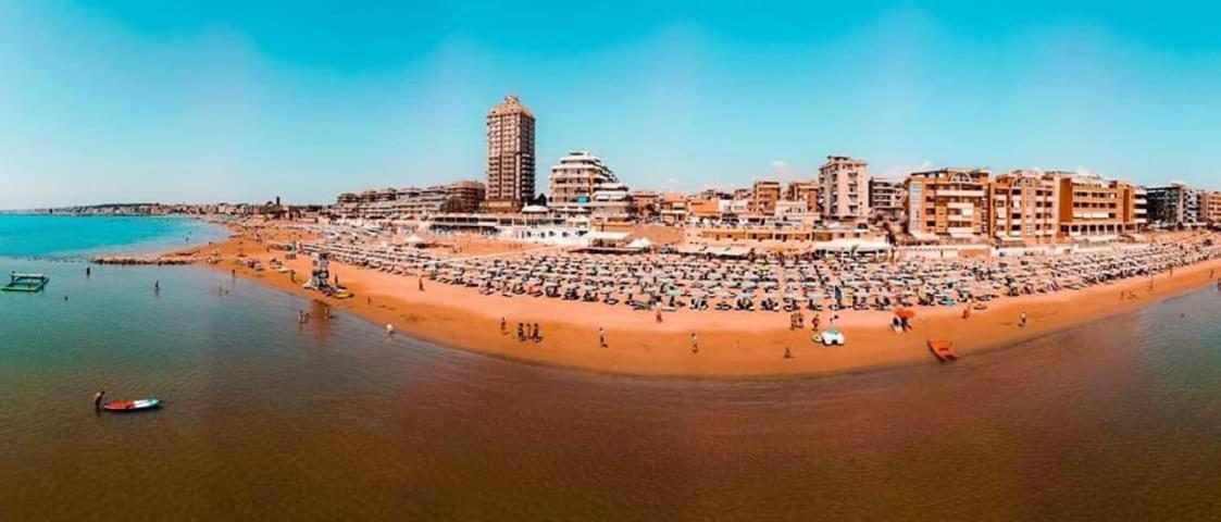 Hotel Scacciapensieri Nettuno Luaran gambar
