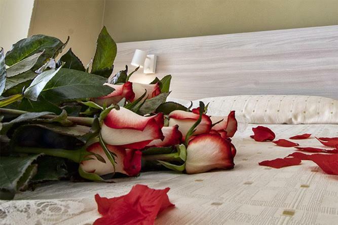 Hotel Scacciapensieri Nettuno Luaran gambar