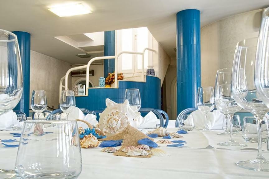 Hotel Scacciapensieri Nettuno Luaran gambar